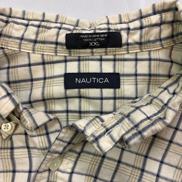 Nautica Men's Casual Button Down Flannel Shirt - Cream and Black Plaid - Picture 3 of 11